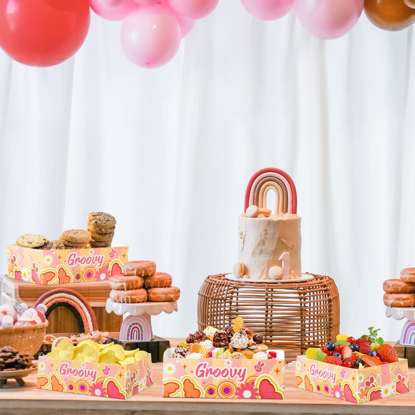 BkeeCten 50PCS Groovy Retro Hippie Party Favors Food Tray Boho Daisy Flower Disposable Paper Food Boat Groovy Rainbow Nacho Hot Dog Food Serving Tray for Girls Birthday Baby Shower Picnic Supply